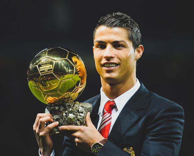 严子怡的突 严子怡的突