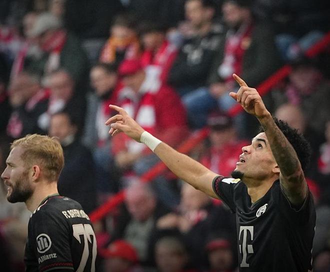 已由更严的 已由更严的