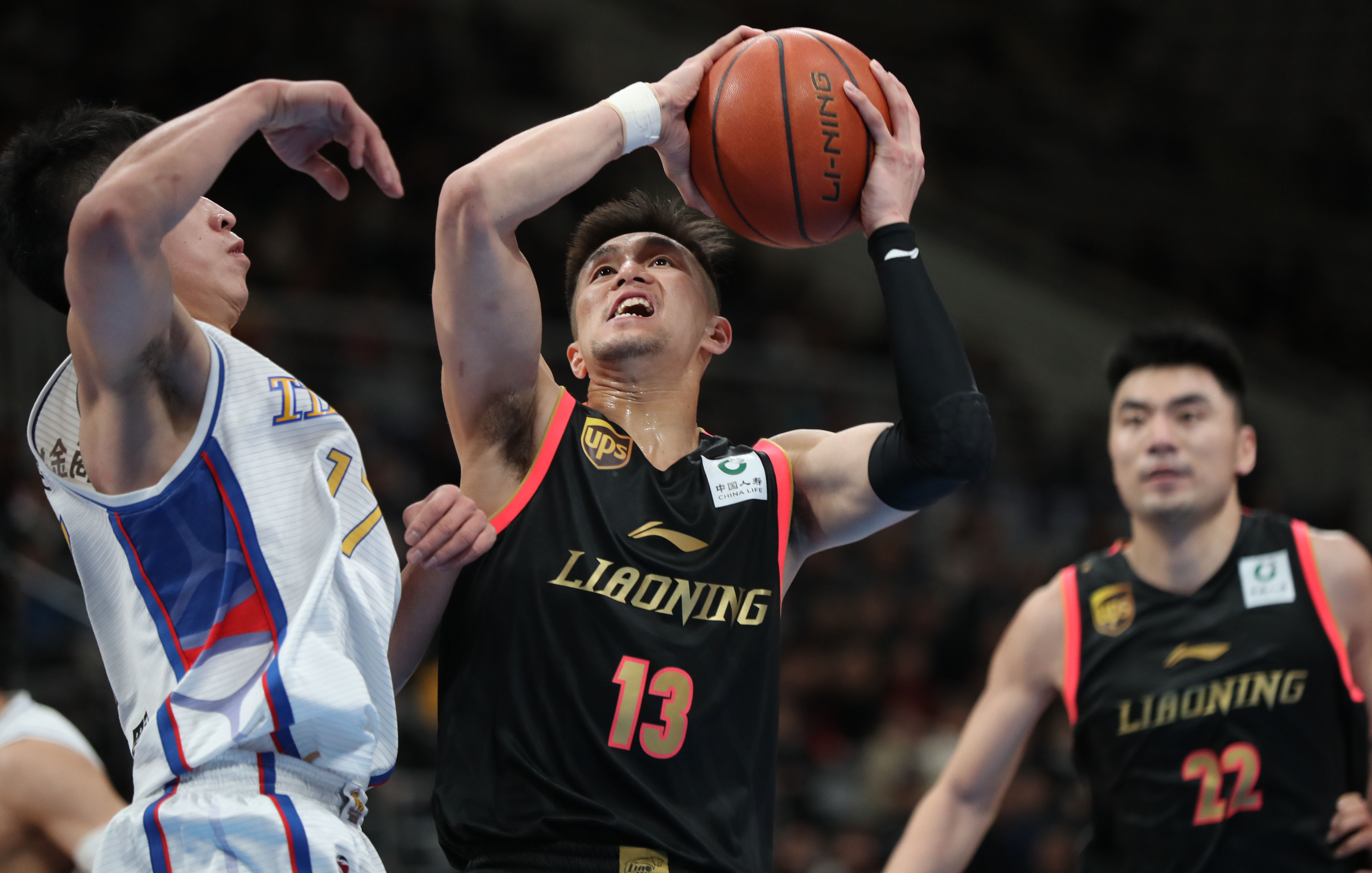 单人游玩可 单人游玩可