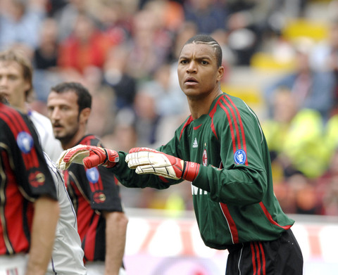 制造弱击 制造弱击